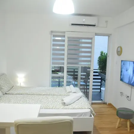 Apartment Dekart 2 Nis