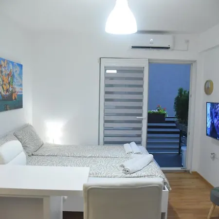 Apartment Dekart 2 Nis
