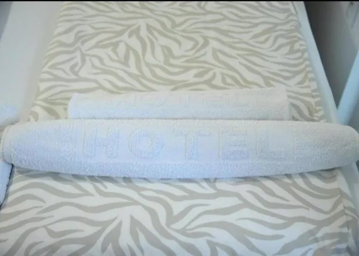 아파트 Dekart 2 Ni